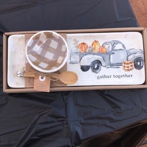 Thanksgiving platter and dip bowl